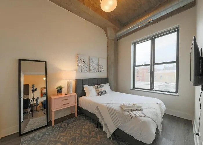 Apartamento Spacious 2br South Loop With Skyline View, Optional Parking And Gym Access Close To Mccormick Place, Grant Park, Museum Campus & Cta Lines *