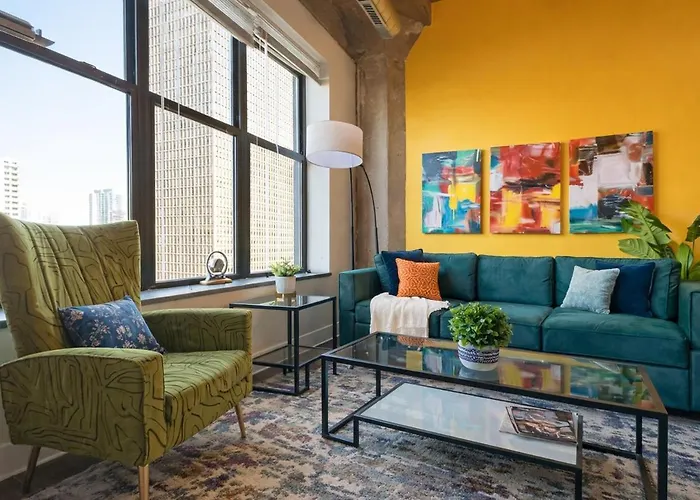 Spacious 2br South Loop With Skyline View, Optional Parking And Gym Access Close To Mccormick Place, Grant Park, Museum Campus & Cta Lines Apartamento Chicago
